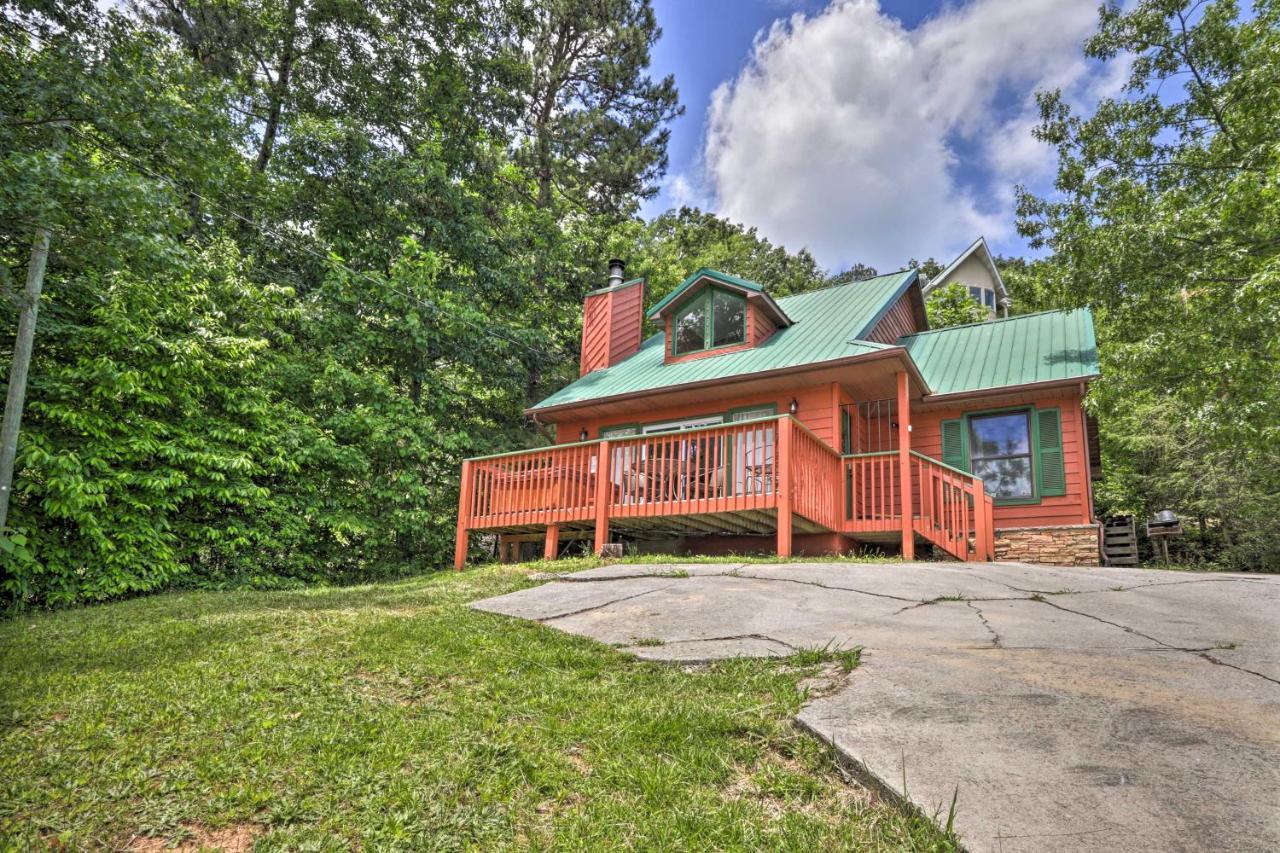 Gatlinburg Chalet Hot Tub, Sauna And Mountain View Eksteriør billede